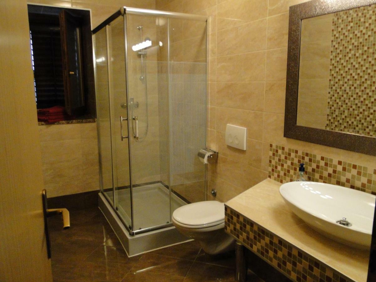 Apartments Villa Maran อูมัค ภายนอก รูปภาพ